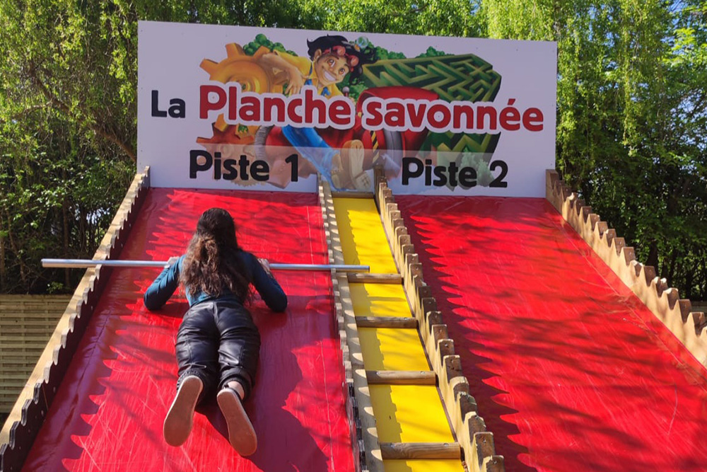 Planche savonnée attraction